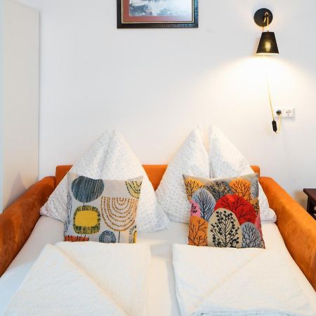 Haus Der Geschenke - Carinthia Apartment Velden am Woerthersee Luaran gambar