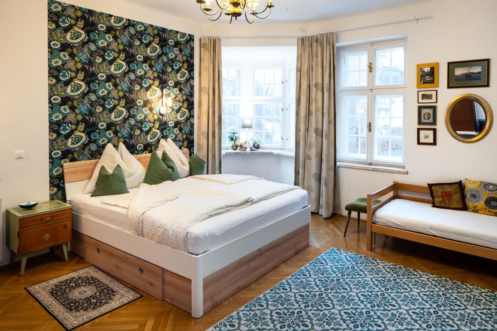 Haus Der Geschenke - Carinthia Apartment Velden am Woerthersee Luaran gambar